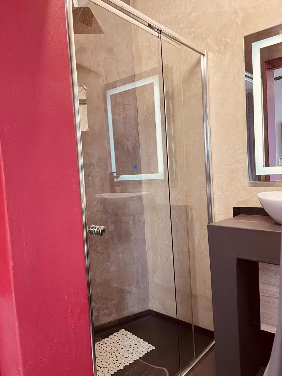 Eagle Wings Hotel Margate Ngoại thất bức ảnh