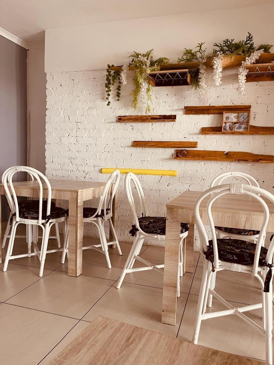 Eagle Wings Hotel Margate Ngoại thất bức ảnh