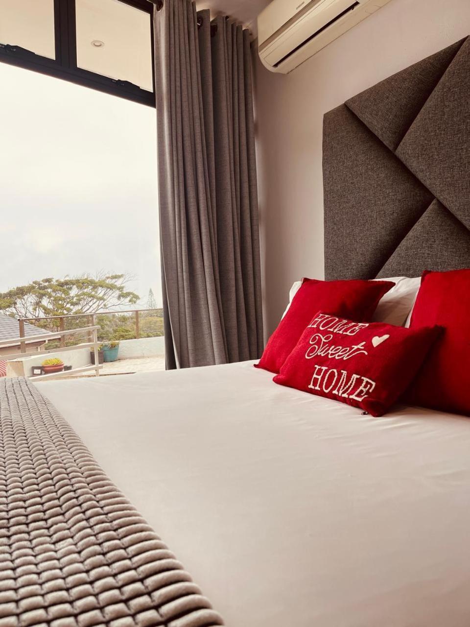 Eagle Wings Hotel Margate Ngoại thất bức ảnh